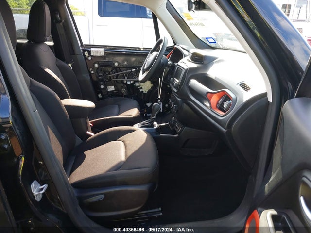 Jeep Renegade Upland Edition 4x4 2018 ZACCJBAB5JPH44243 Image 5