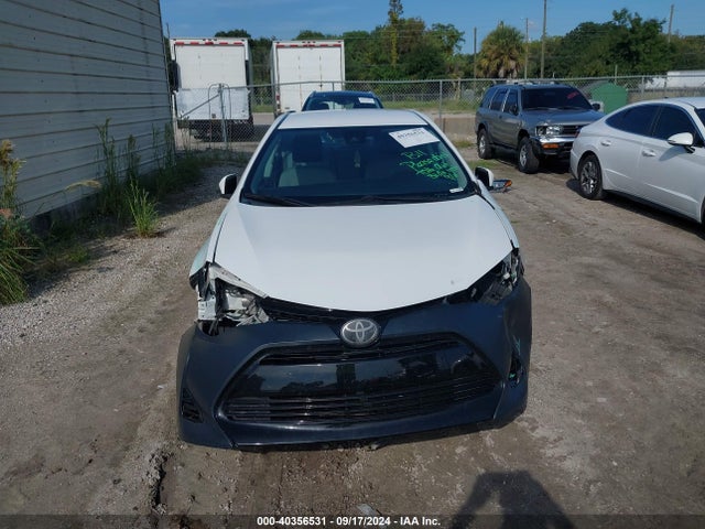 Toyota COROLLA LE 2018 5YFBURHE9JP807321 Image 6