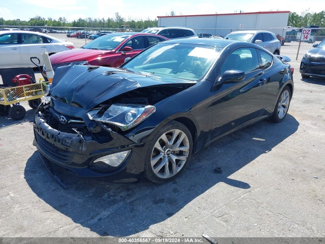 Hyundai Genesis 2.0t Premium 2014 KMHHT6KD0EU117019 Image 2