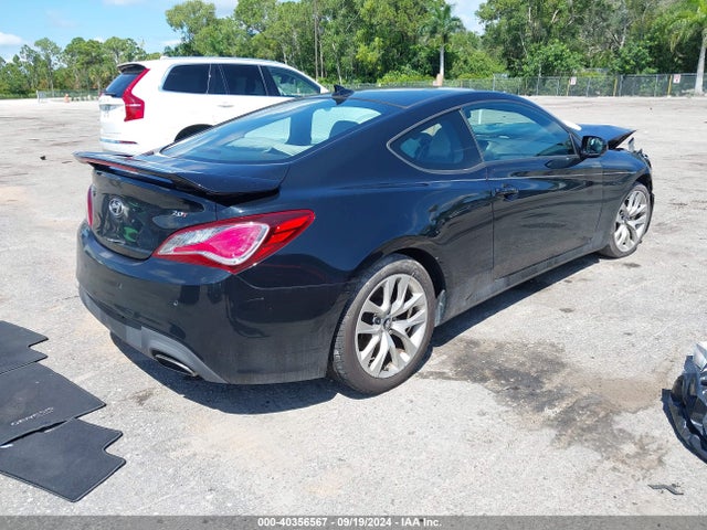 Hyundai Genesis 2.0t Premium 2014 KMHHT6KD0EU117019 Image 4