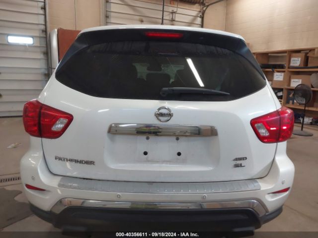 5N1DR2MM8HC632721 Nissan Pathfinder Sl