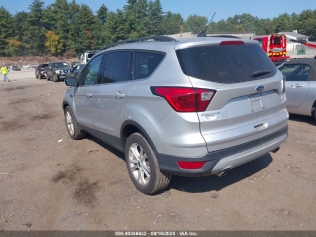 1FMCU9HD0KUA57061 Ford ESCAPE SEL