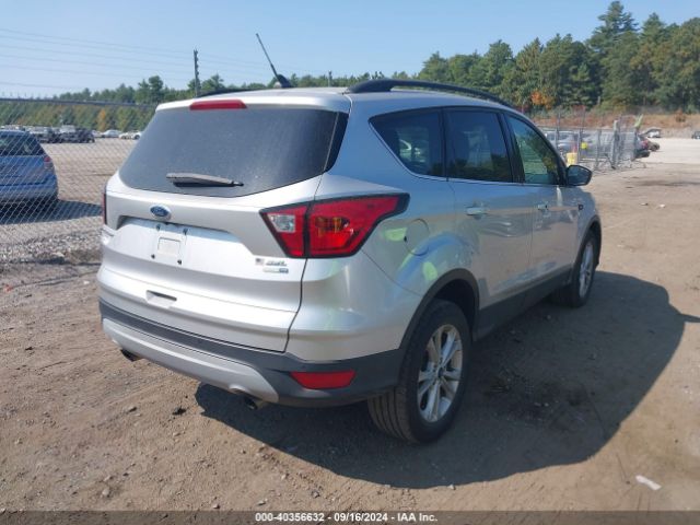 1FMCU9HD0KUA57061 Ford ESCAPE SEL