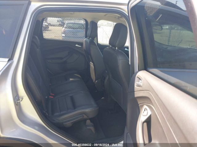 1FMCU9HD0KUA57061 Ford ESCAPE SEL