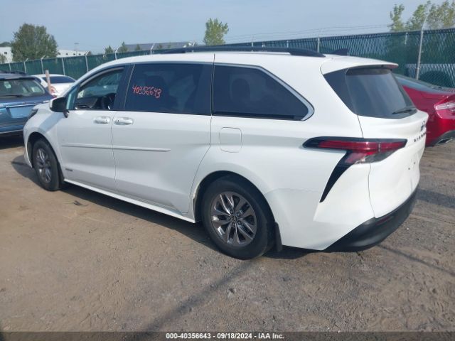 5TDKRKEC7MS059451 Toyota SIENNA LE