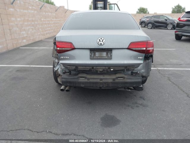 3VW2B7AJ8HM291890 Volkswagen Jetta 1.4t S