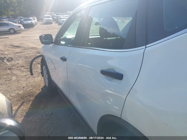 Nissan ROGUE S 2018 5N1AT2MTXJC766616 Image 15