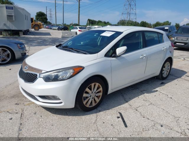KNAFX5A81E5196335 KIA Forte 5-door Ex