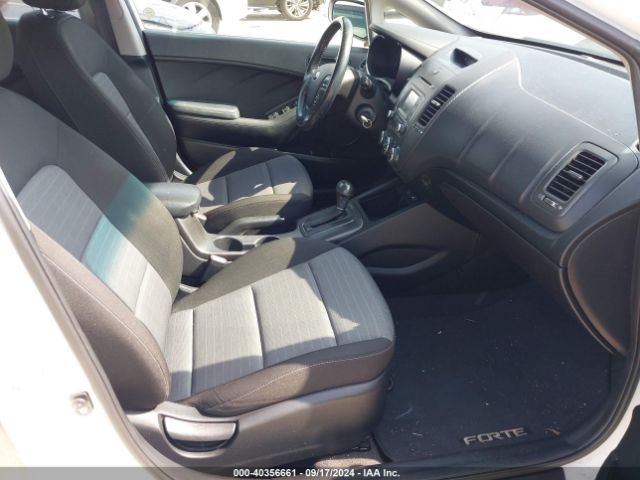 KNAFX5A81E5196335 KIA Forte 5-door Ex