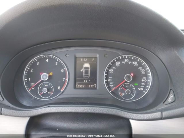1VWBT7A30EC076242 Volkswagen Passat 1.8t Se