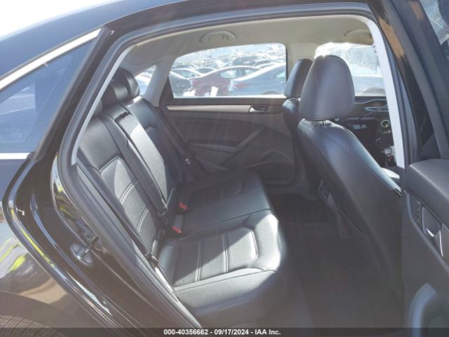1VWBT7A30EC076242 Volkswagen Passat 1.8t Se