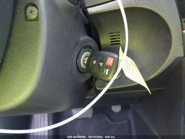 Toyota Corolla S Plus 2016 5YFBURHE2GP398927 Image 11