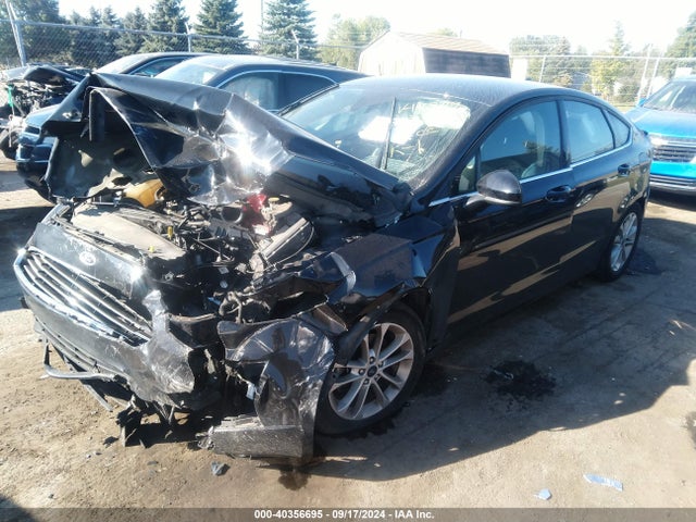 Ford FUSION SE 2020 3FA6P0HD9LR146579 Image 2