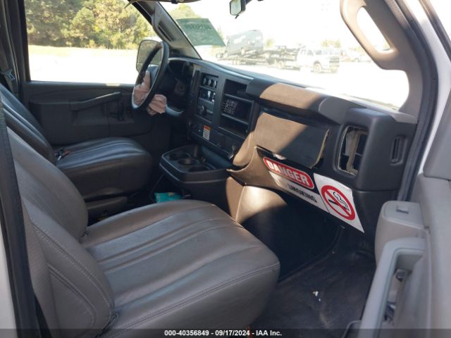 1GCWGAFF5H1108983 Chevrolet Express 2500 Work Van