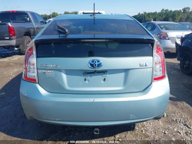 JTDKN3DU0E1841942 Toyota Prius Two