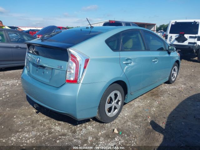 JTDKN3DU0E1841942 Toyota Prius Two