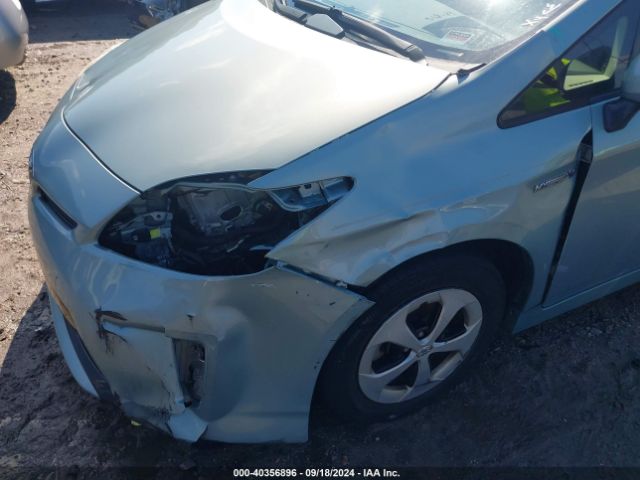 JTDKN3DU0E1841942 Toyota Prius Two