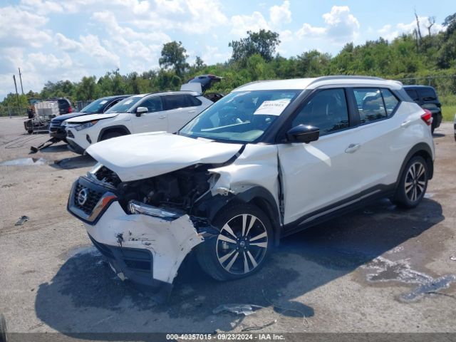 3N1CP5CU1KL524447 Nissan KICKS SR
