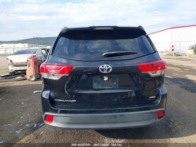 5TDBZRFH7KS923348 Toyota Highlander Le