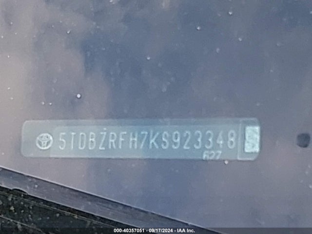 5TDBZRFH7KS923348 Toyota Highlander Le
