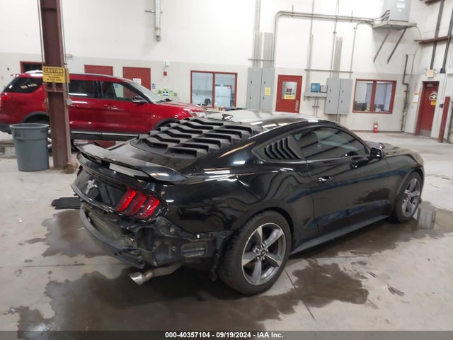 Ford Mustang V6 2016 1FA6P8AM6G5216010 Image 4