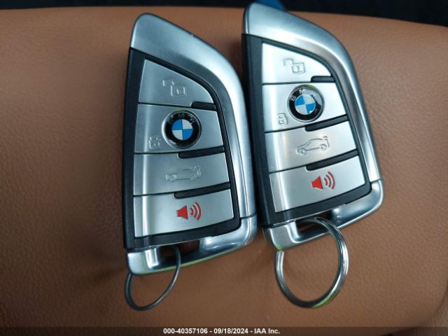 5UXCW2C02N9K30885 BMW X7 Xdrive40i