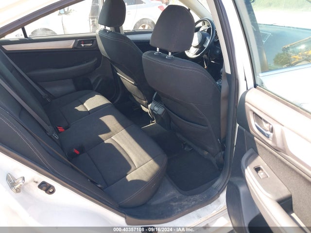 4S3BNAF62J3022755 Subaru Legacy Premium