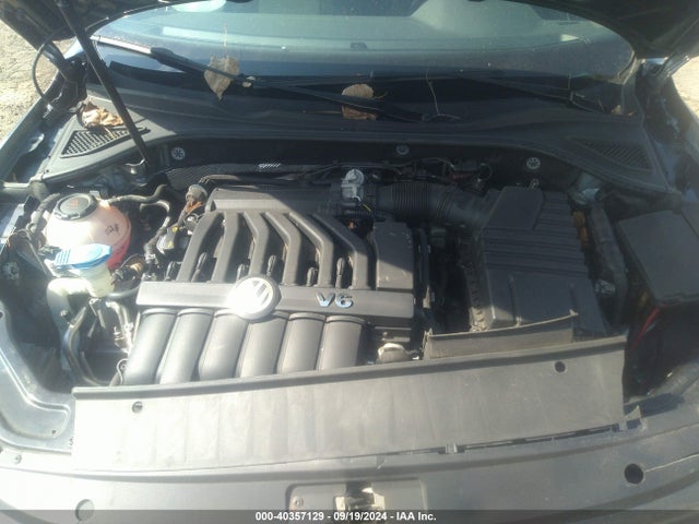 1VWJM7A33JC028396 Volkswagen Passat 3.6l V6 Gt