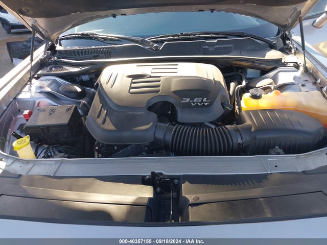 Dodge Challenger 2018 2C3CDZAG6JH204868 Image 26