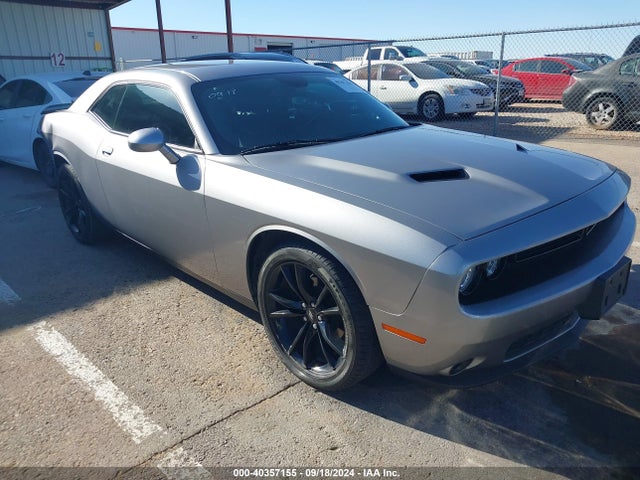 Dodge Challenger 2018 2C3CDZAG6JH204868 Image 30