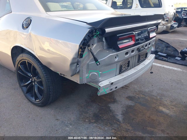 Dodge Challenger 2018 2C3CDZAG6JH204868 Image 22
