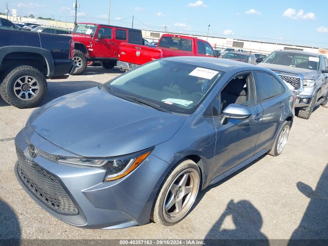 Toyota COROLLA LE 2020 5YFEPRAE5LP087341 Image 2
