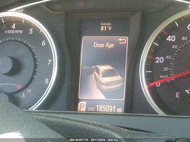 4T1BF1FK0FU099471 Toyota CAMRY SE