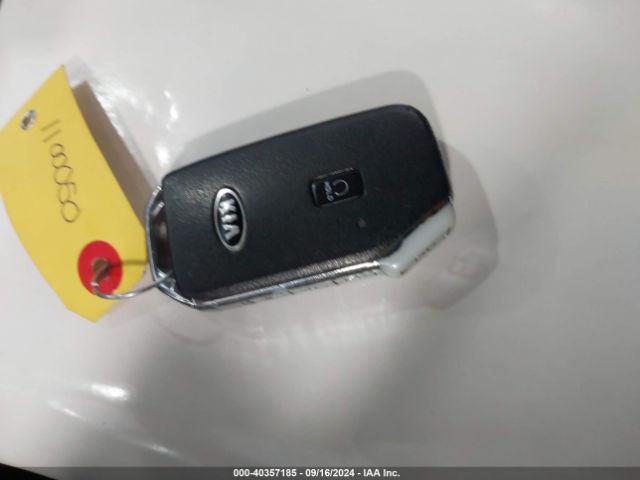 5XXG14J2XMG010865 KIA K5 LXS
