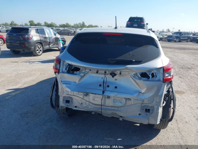 JN1BJ1CV9LW267712 Nissan Rogue Sport S Fwd Xtronic Cvt
