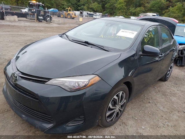 Toyota COROLLA LE 2019 2T1BURHE9KC229237 Image 2