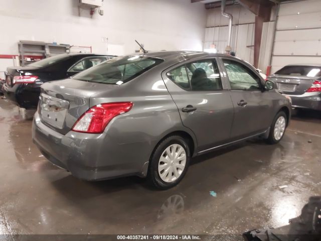 3N1CN7AP8HL852004 Nissan Versa 1.6 S