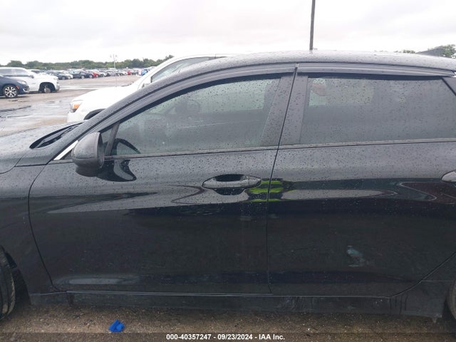 KIA K5 LXS 2022 5XXG14J24NG088740 Image 14