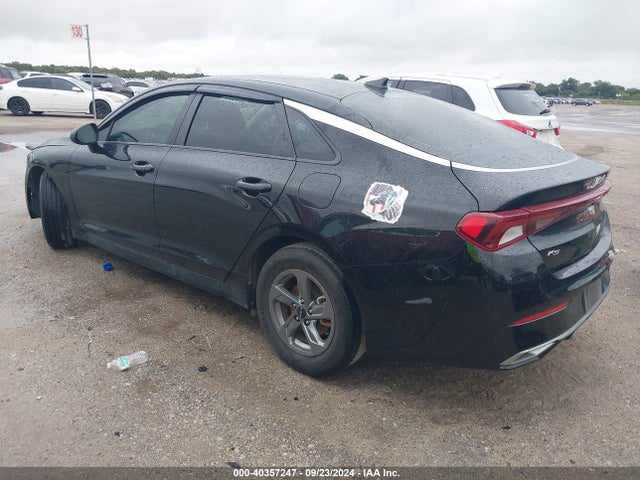 KIA K5 LXS 2022 5XXG14J24NG088740 Image 3