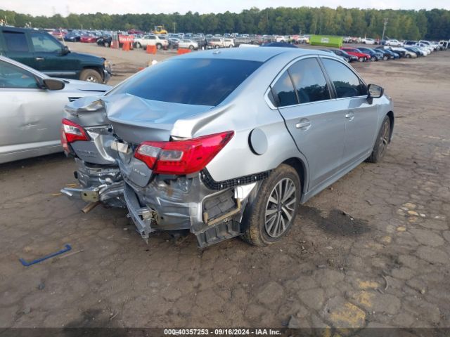 4S3BNAB63K3008161 Subaru Legacy 2.5i
