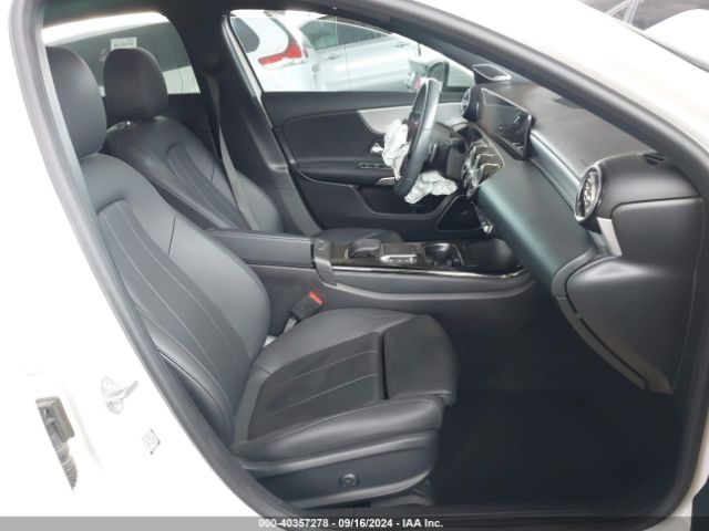 W1K3G4EB9MJ289783 Mercedes-Benz A 220
