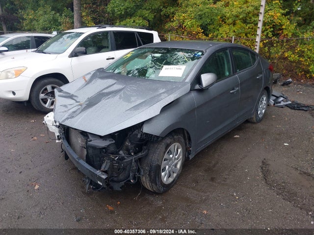 Hyundai ELANTRA SE 2019 KMHD74LF7KU814867 Image 2