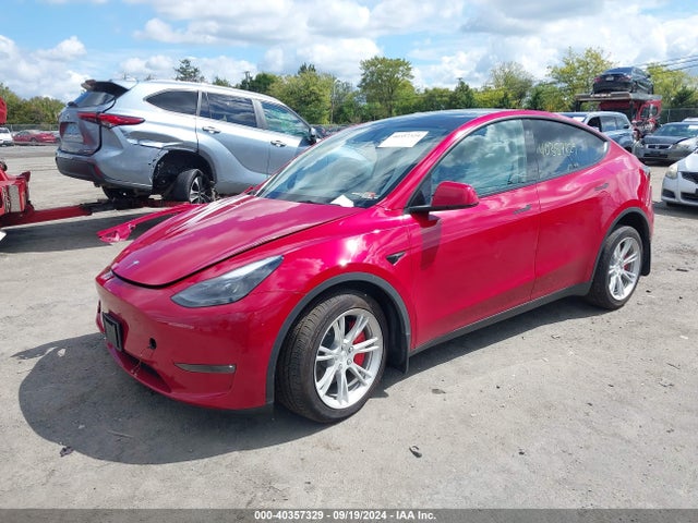 2022 TESLA MODEL Y 7SAYGDEEXNF512970 Photo 1