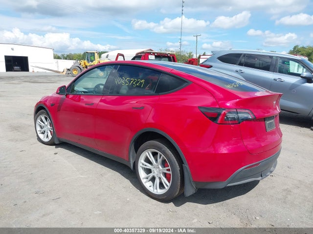 2022 TESLA MODEL Y 7SAYGDEEXNF512970 Photo 2