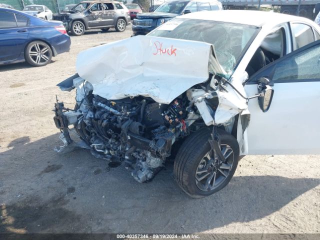3KPF24AD1PE571740 KIA Forte Lxs