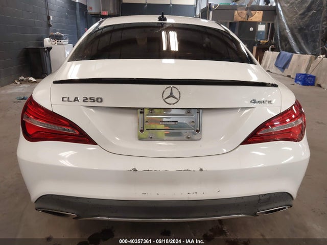WDDSJ4GB5KN719843 Mercedes-Benz CLA 250 4MATIC