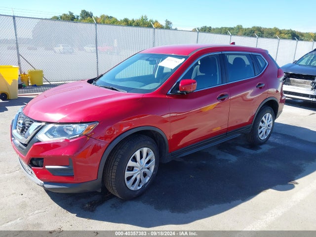 Nissan ROGUE S 2017 JN8AT2MV3HW266865 Image 2