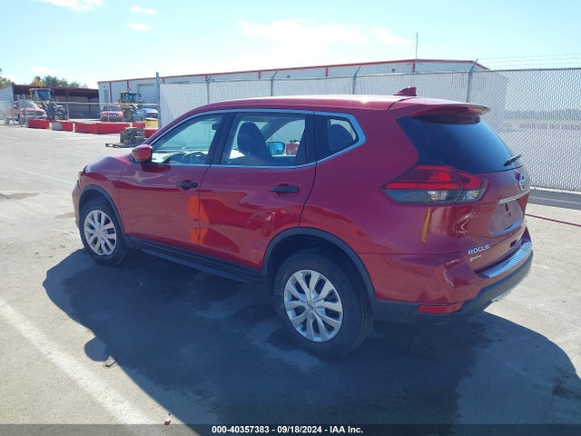 Nissan ROGUE S 2017 JN8AT2MV3HW266865 Image 3