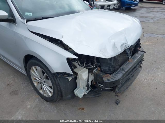 3VWLA7AJ3FM421465 Volkswagen Jetta 2.0l Tdi Se