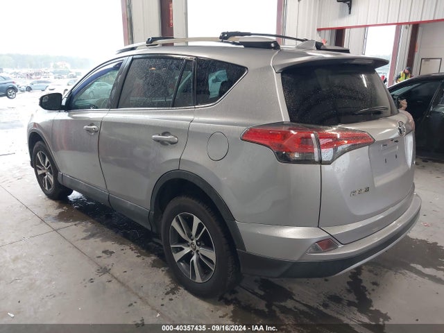 Toyota Rav4 Xle 2017 2T3WFREV2HW337049 Image 3